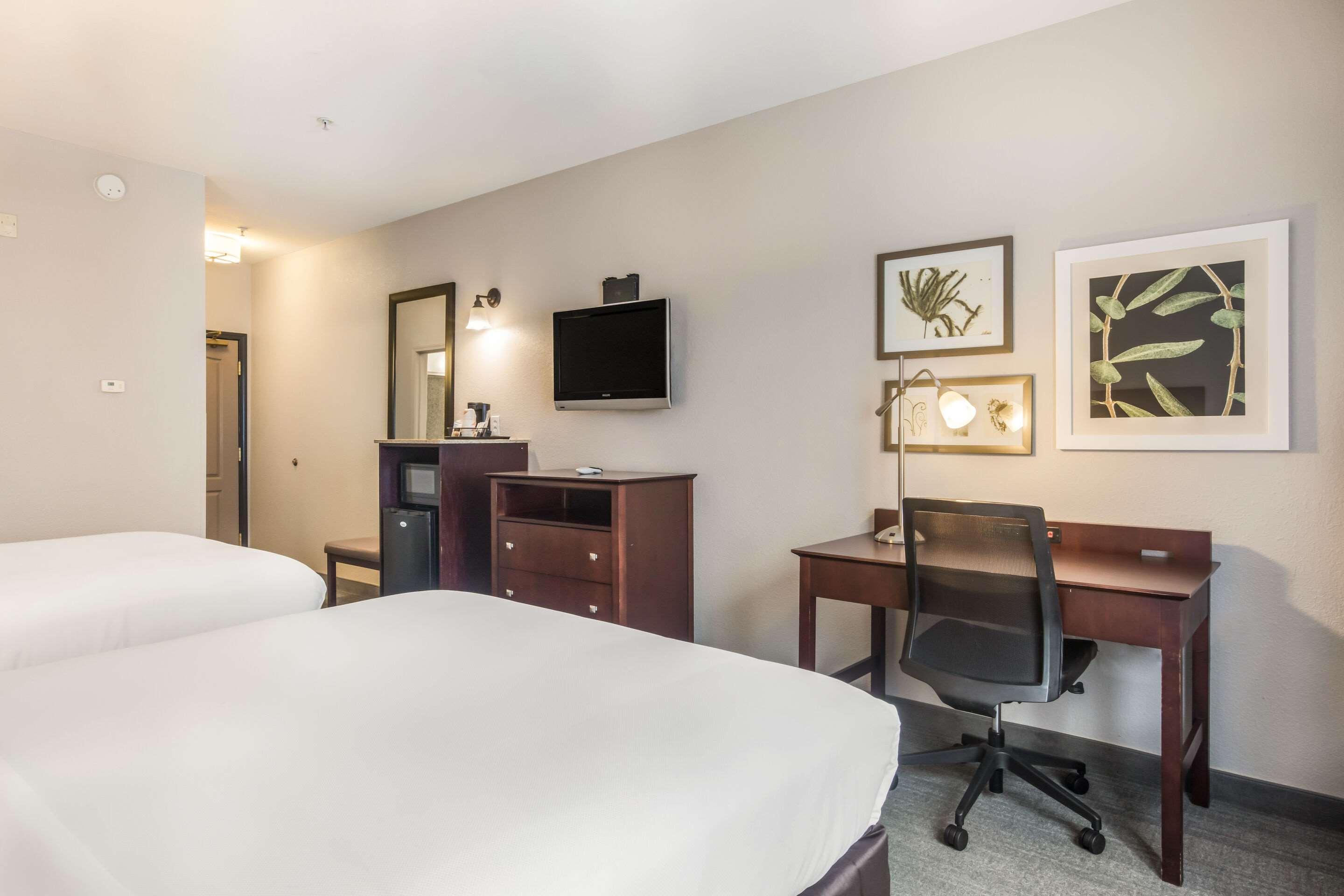 Comfort Inn & Suites Fairburn Esterno foto